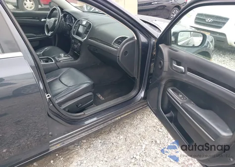 2015 Chrysler 300 Limited из США, поврежденный, VIN 2C3CCAAG2FH930318